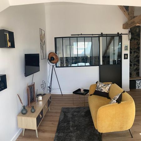 Gite La Terrasse Du 37 Breteil Bagian luar foto