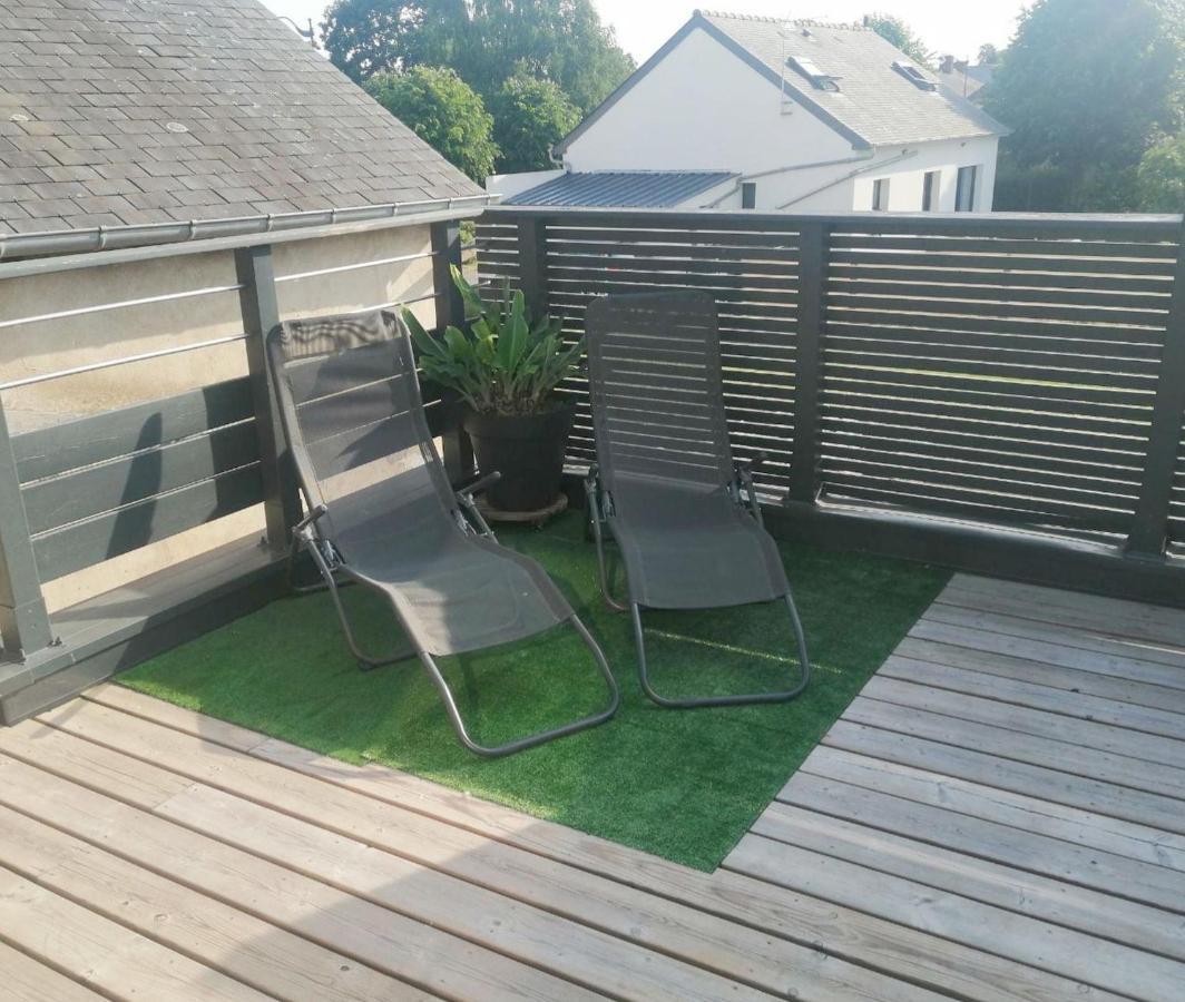 Gite La Terrasse Du 37 Breteil Bagian luar foto